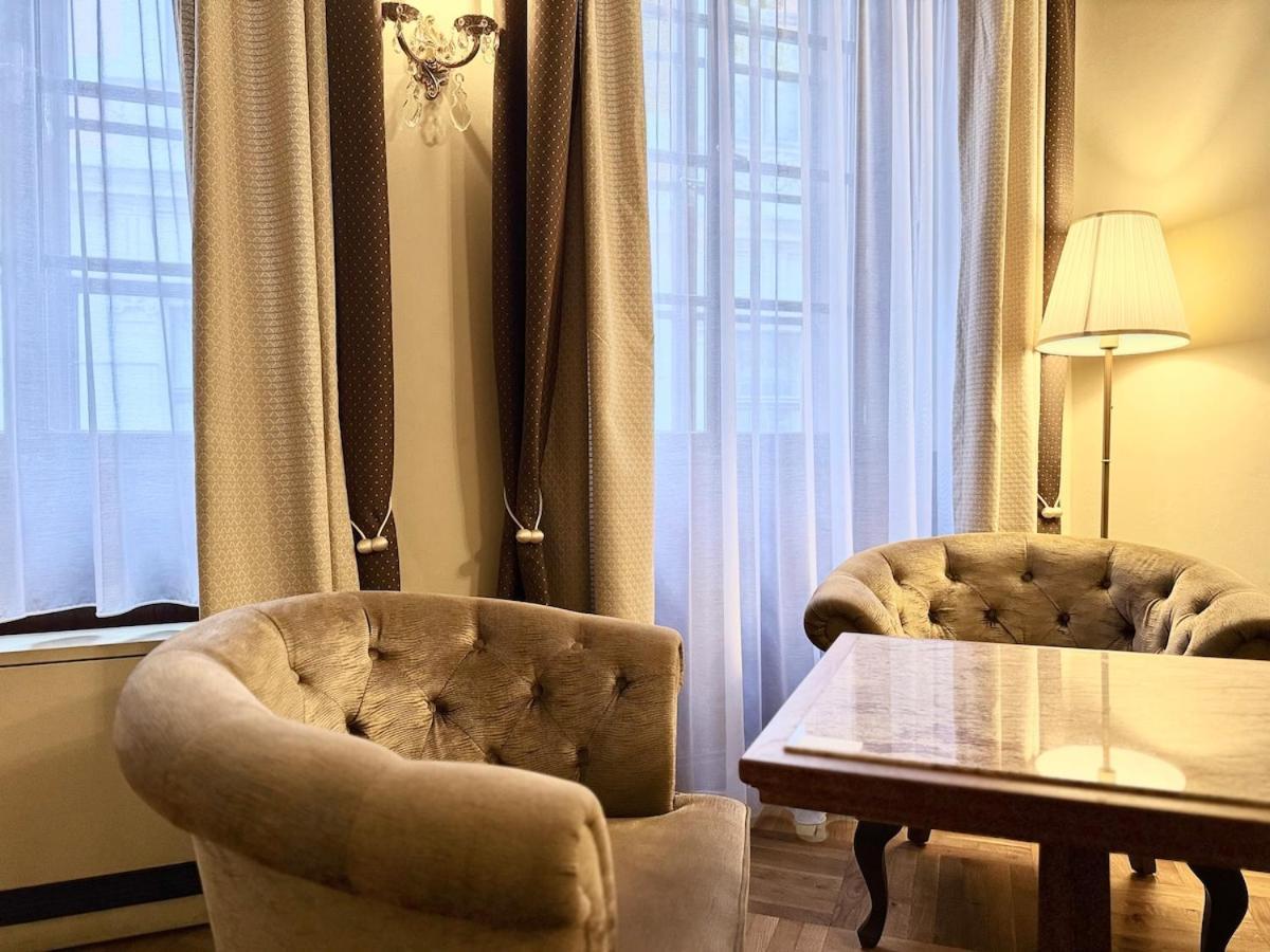 Traditional Prague Apartment Εξωτερικό φωτογραφία